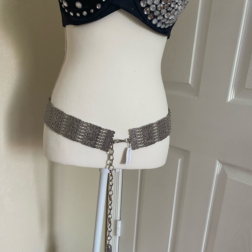 Metallic belt
